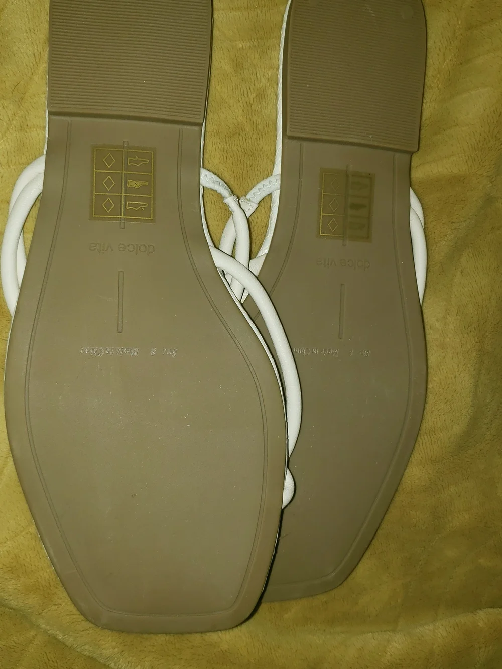Dolce Vita Off-White Strappy Square-Toe Slide Sandals.. New